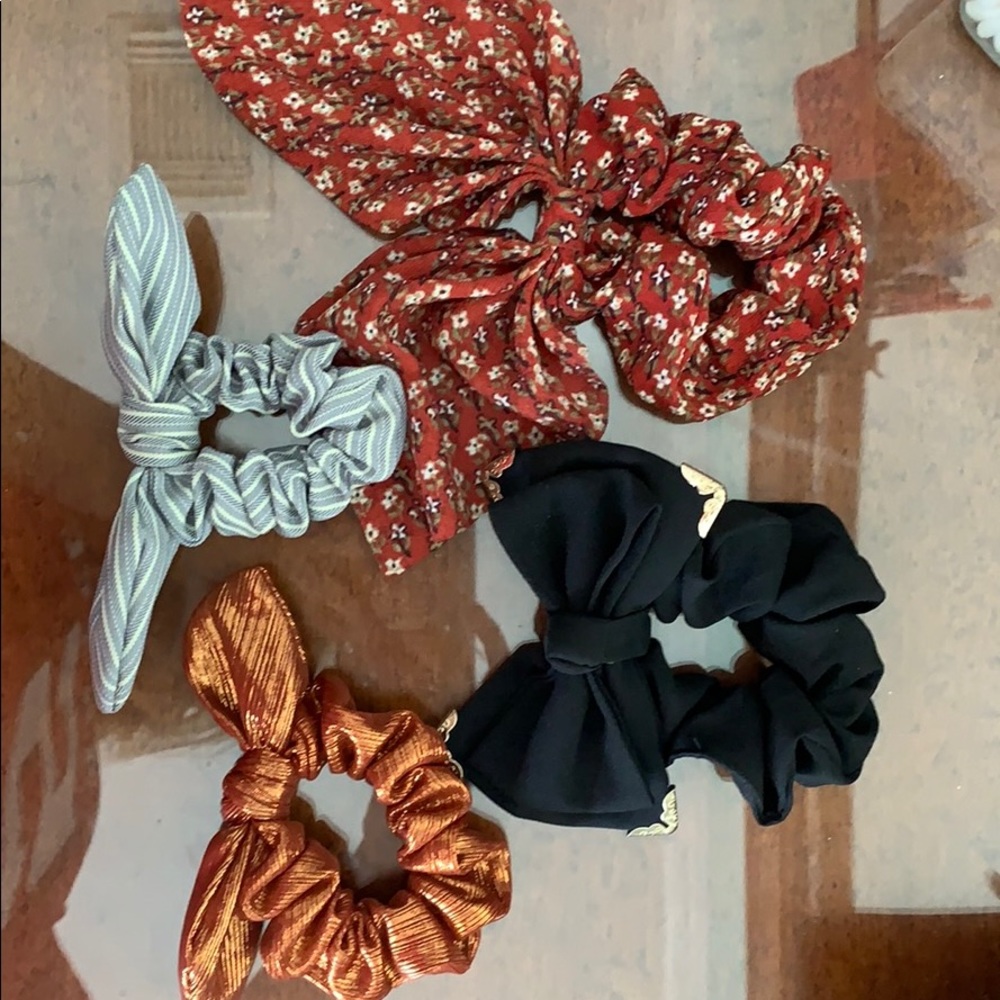 MISC Free People Bow Scrunchies